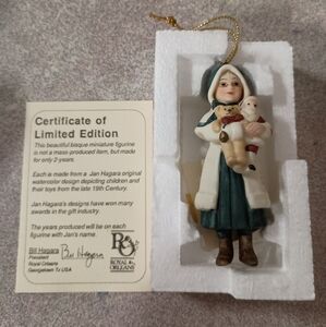 VINTAGE JAN HAGARA 'NOEL' ORNAMENT (A-32)